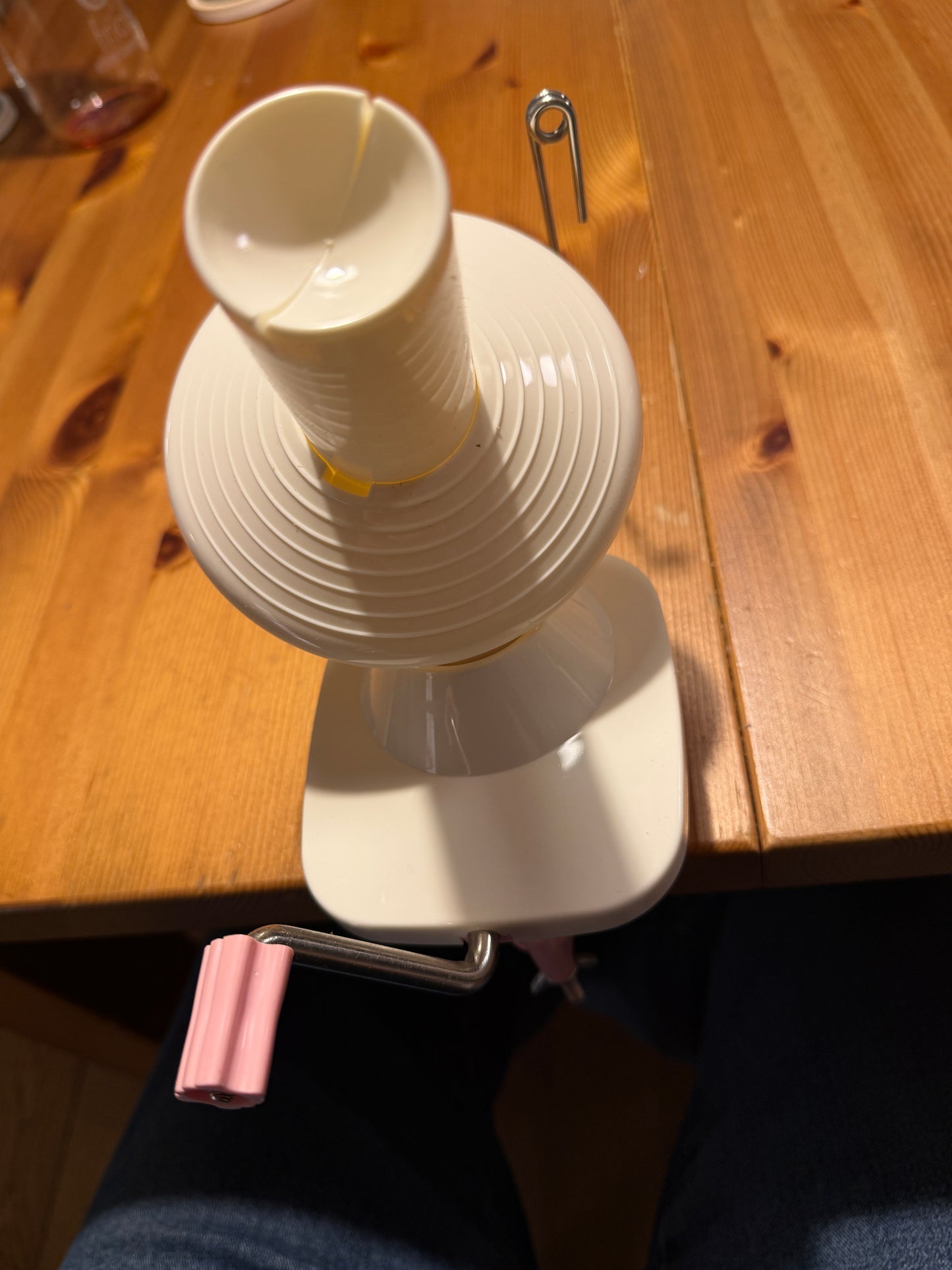 Einfacher Wollwickler Rosa Neu Klemme Tischhalterung Kunststoff