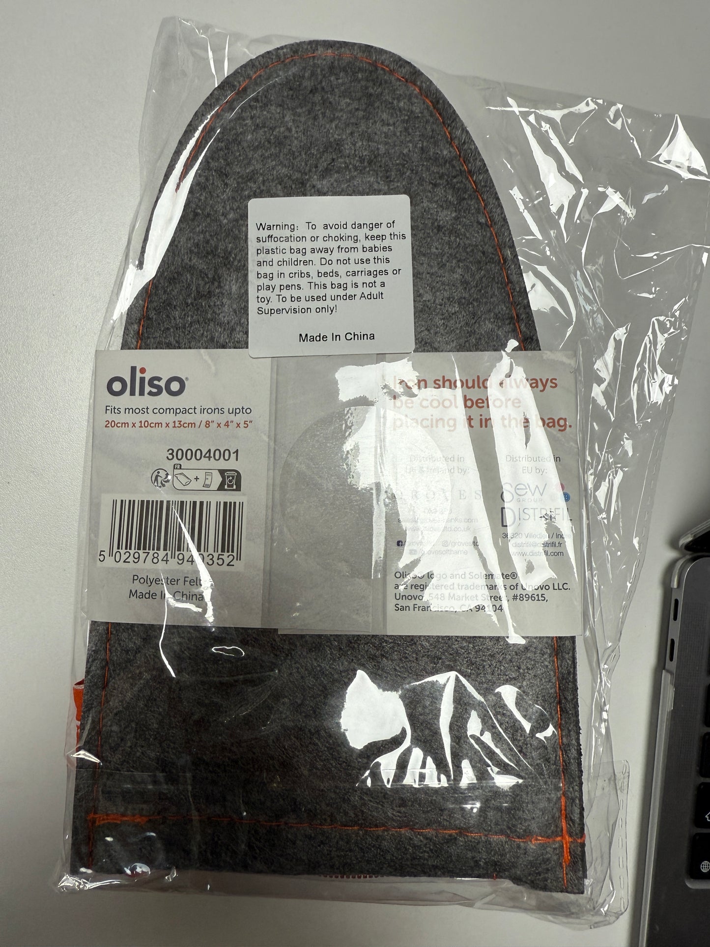 Hülle für oliso Mini Bügeleisen aus Polyester Filz grau von oliso