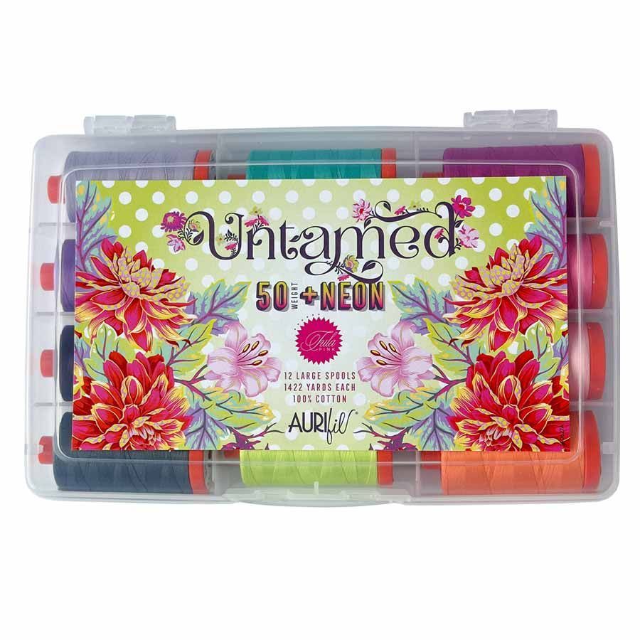 Aurifil Tula Pink Garnbox Collection Untamed 50WT und NEON 12 x 1.000 Garn