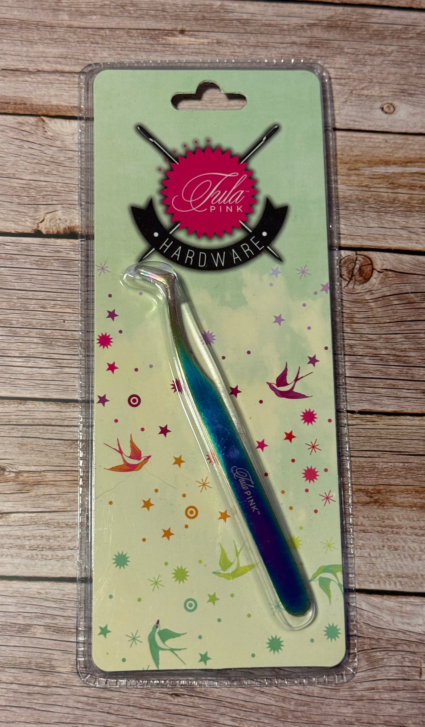 Tula Pink Hardware Pinzette  (ca. 11 cm) Regenbogenfarben Swiss Design