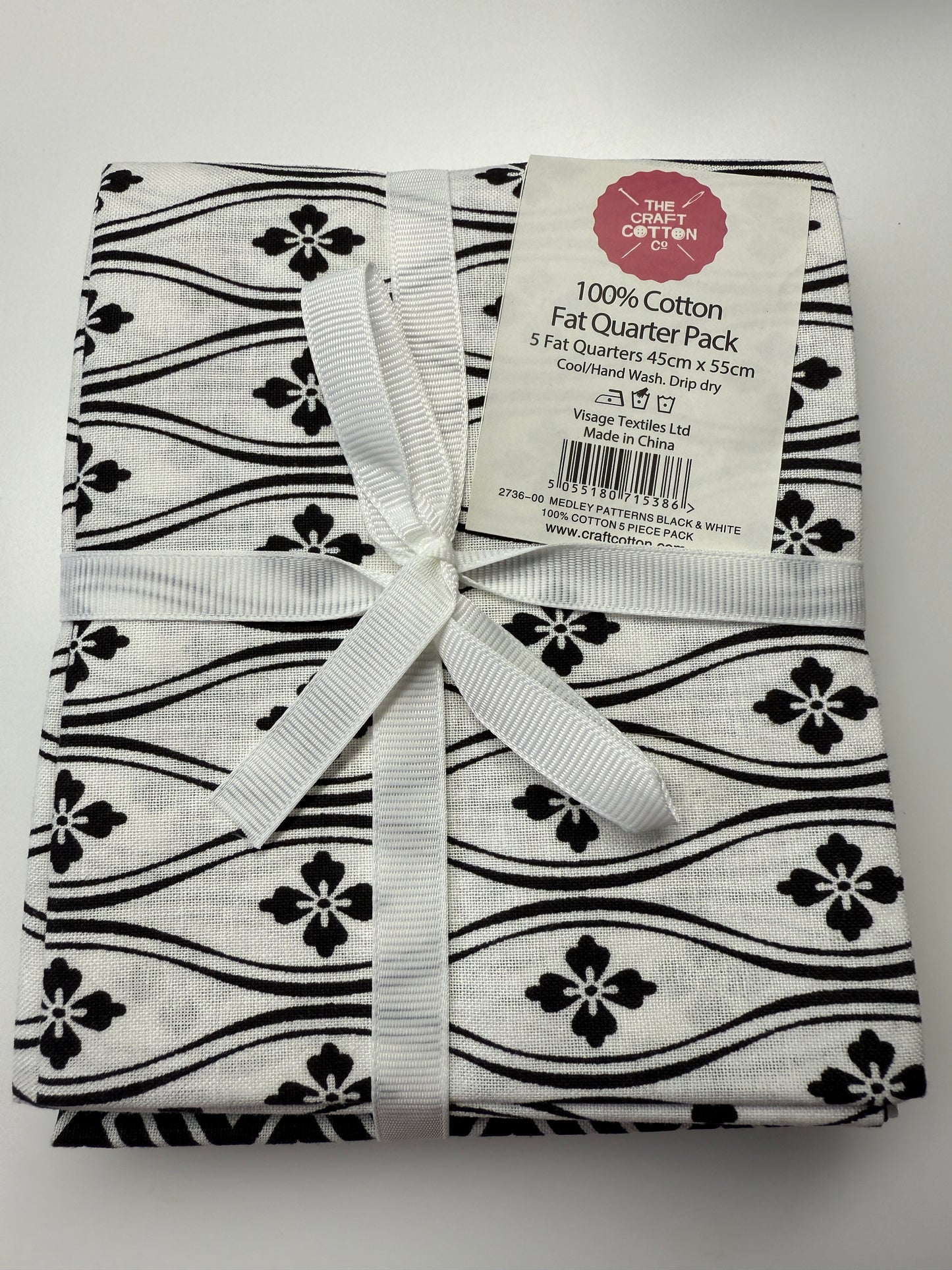 Fat Quarter Paket 5 Stück schwarz weiß a ca. 45 x 53 cm Patchwork Quilten Tasche