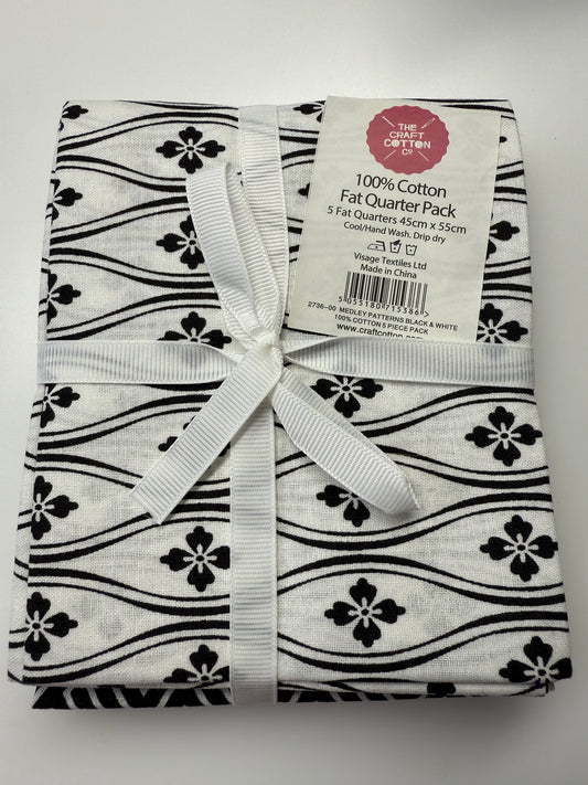 Fat Quarter Paket 5 Stück schwarz weiß a ca. 45 x 53 cm Patchwork Quilten Tasche