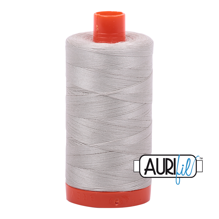 Aurifil - 50 WT - 1300 Meter Spulen verschieden Farben