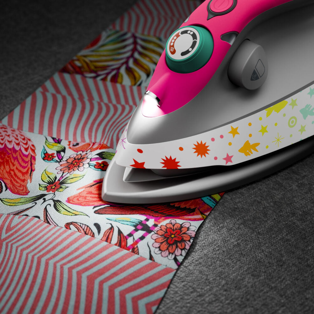 OLISO MINI Bügeleisen designend von Tula Pink